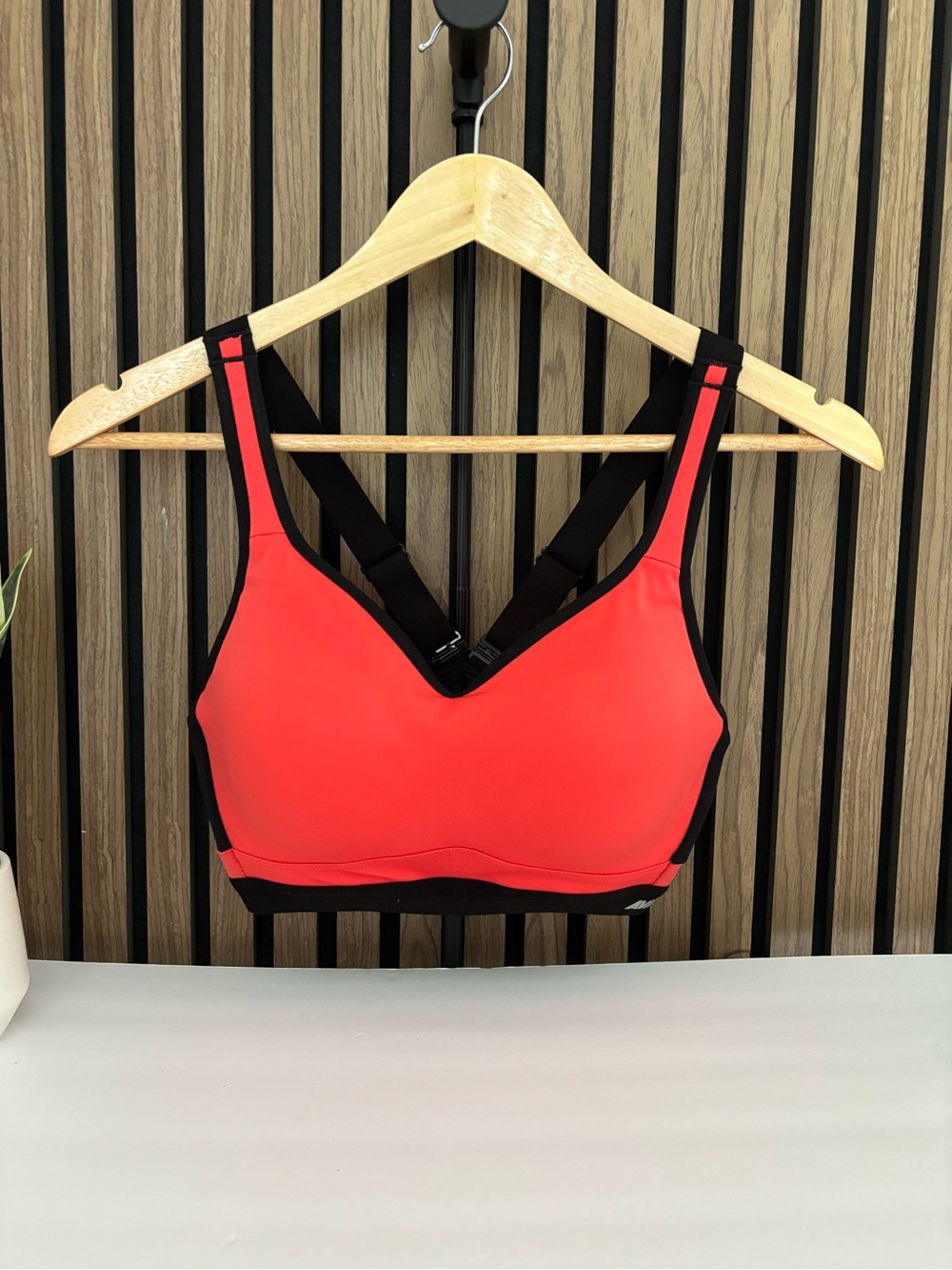 Avia High Impact Sports Bra Coral Orange Black 36C Molded